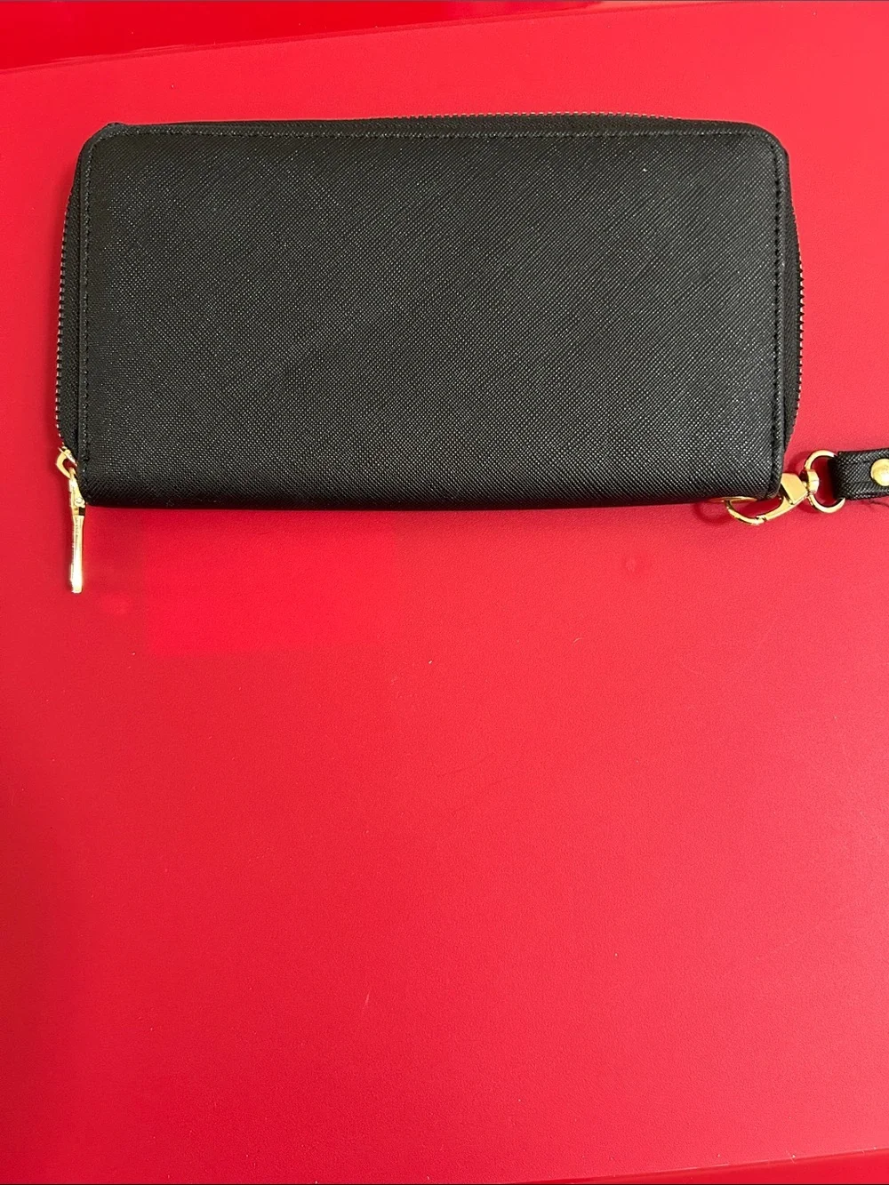 no brand sophisticated black